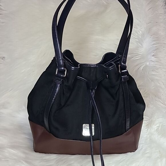 MCM Handbags - 💯Authentic MCM Hobo/Tote Bag 🍀